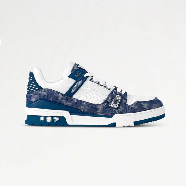 Trainer Blue